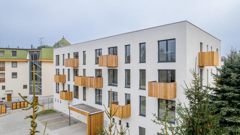 Apartman Nad Riekou Bešeňová Kültér fotó
