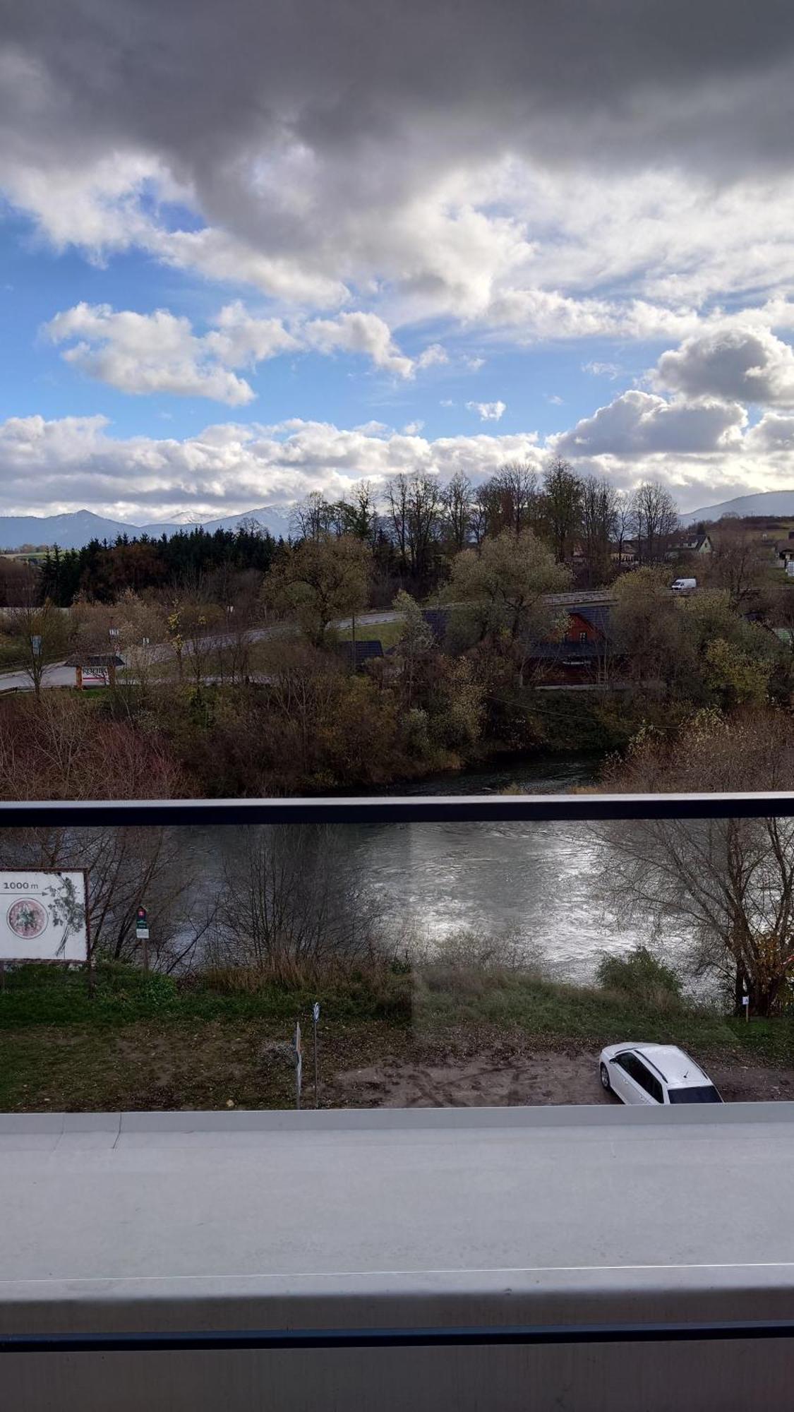 Apartman Nad Riekou Bešeňová Kültér fotó