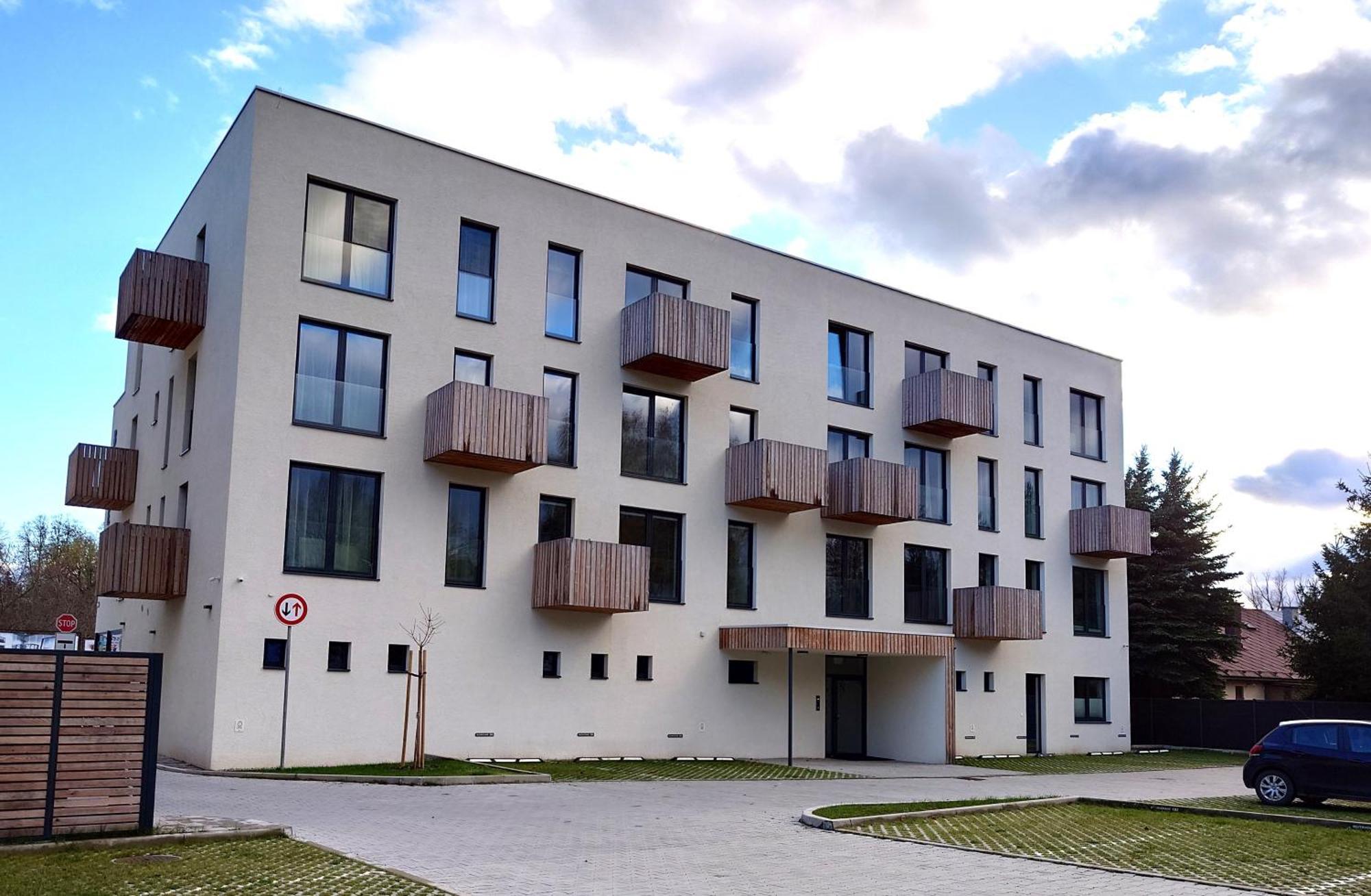 Apartman Nad Riekou Bešeňová Kültér fotó